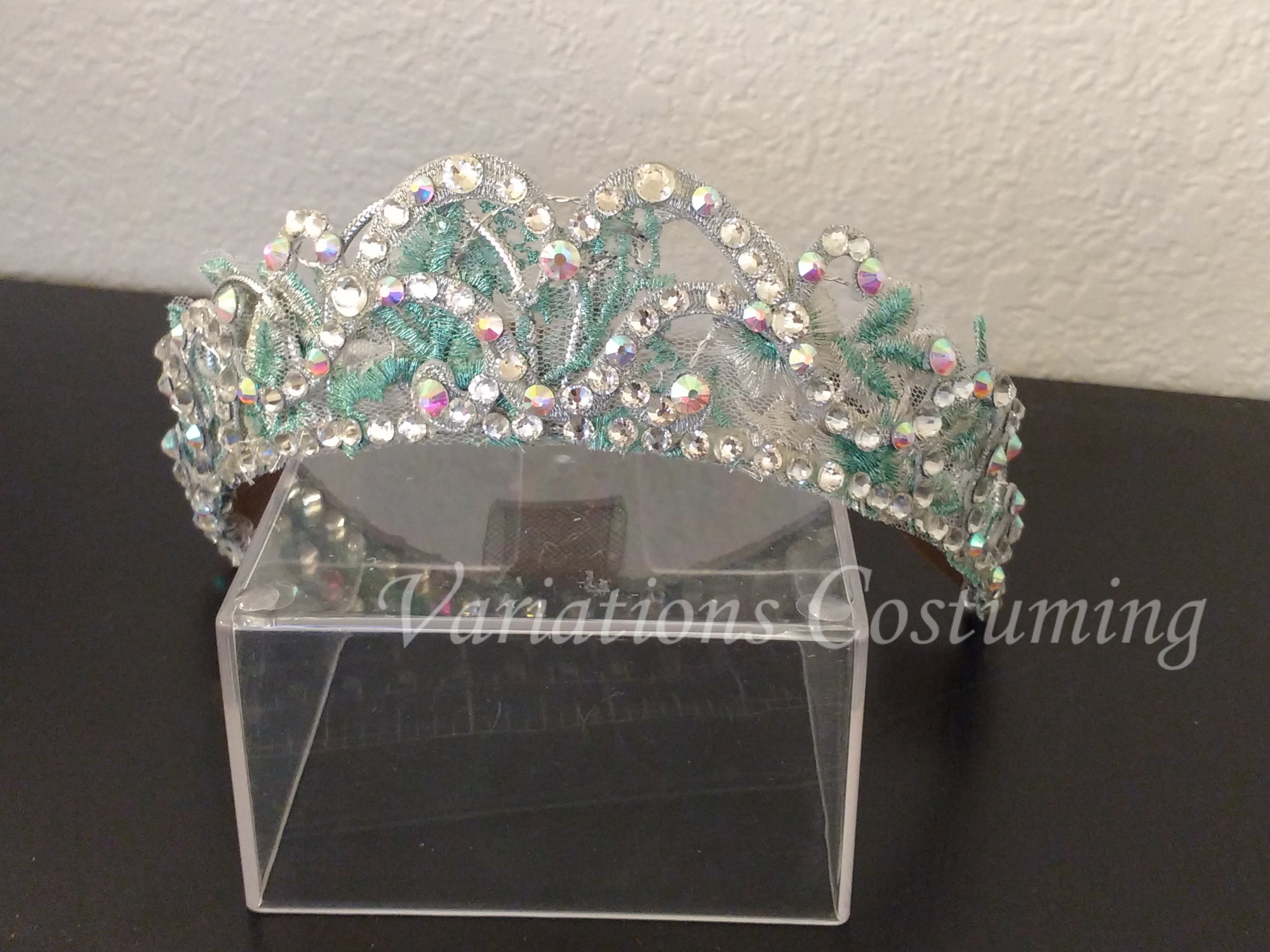 Accessories – Variations Costuming