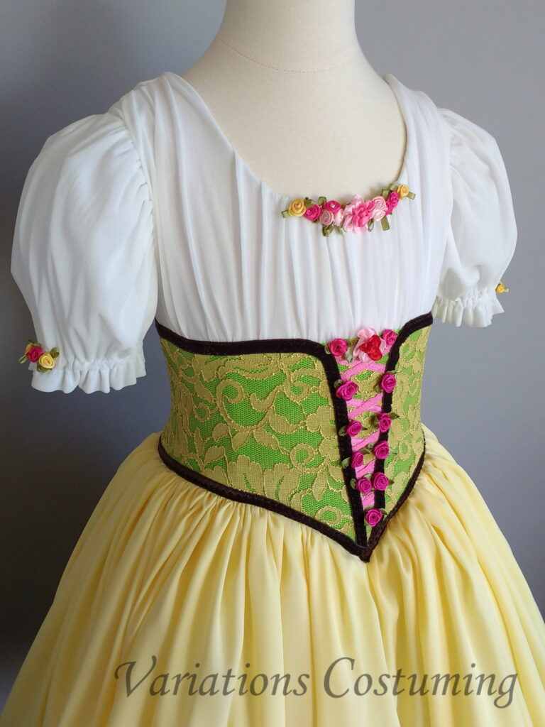 Read more about the article Yellow and Green Peasant Tutu